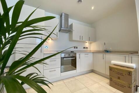 Parkstone Road, Poole photo 2