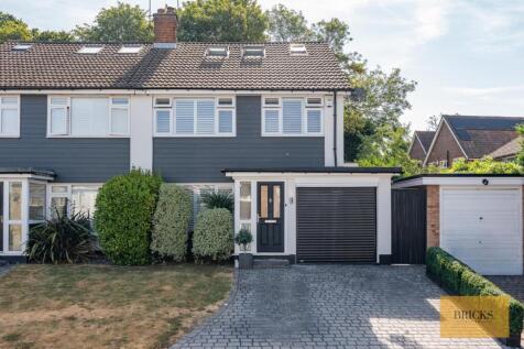Ardmore Lane, Buckhurst Hill. 4 bedroom semi-detached house for sale