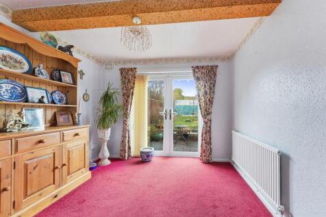 Dining/Sitting Room