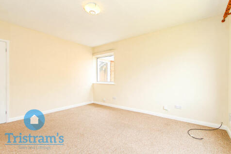 Medway Close , Beeston photo 4