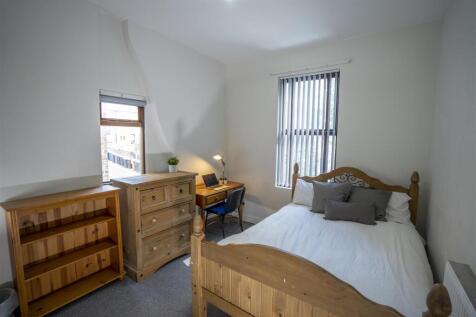 18 Parkers Road, Broomhill photo 4