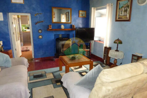 3 Bedroom Semi-Detached For Sale-PAL06-11