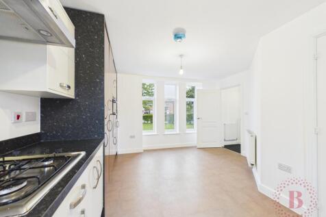 Highfield Avenue, Langwith, NG20 photo 4