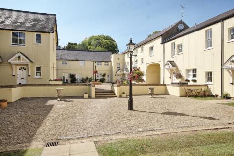 INTERNALL COURTYARD