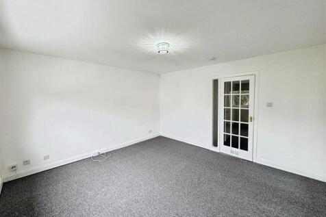 Cornock Street, Clydebank, G81 photo 3