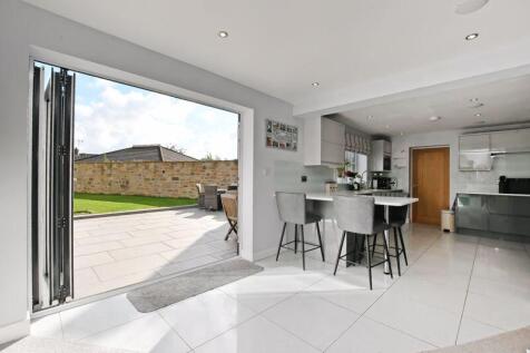 Bifold Door to Garden 