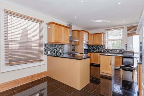 Hove Park Villas_12.jpg