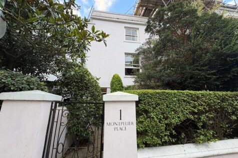 Studio flat on Montpelier Place, Brighton, BN1, £895/mo