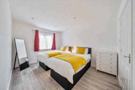 1300401-6-682f5b2...