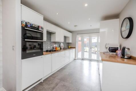 14BridgetGardens-NewcastleGreatPark-NE139DD-11