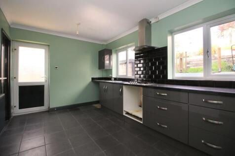 Meadow Rise, Brynna, CF72 9TG photo 4