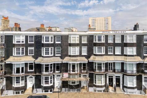 Flat 3, 6 Royal Crescent-2.jpg