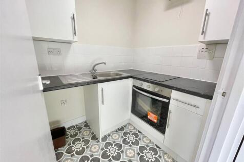 Quartercroft Kitchen.jpg