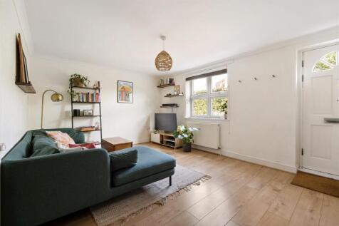 Ruckholt Close, E10