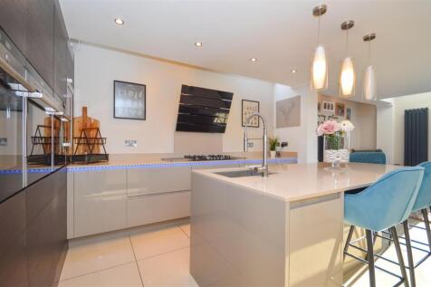 LIVING DINING KITCHEN