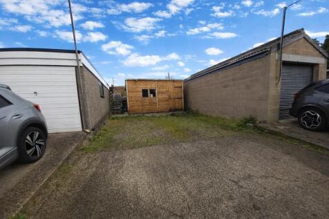 REAR GARDEN AND PARKING