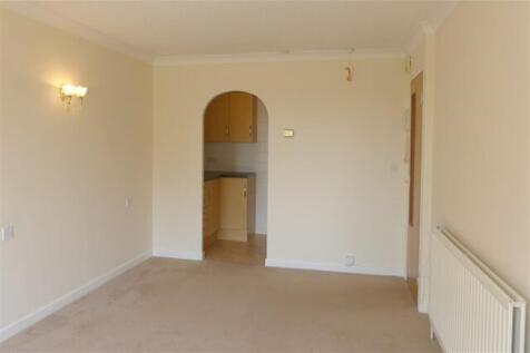 Homewood House, Milford Road, Pennington, Lymington, SO41 photo 4