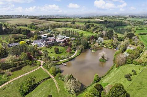 Brownstone Manor Farm
