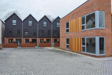 DJI_0589-DJI_0591_lzn - Apts Old School Walk.jpg