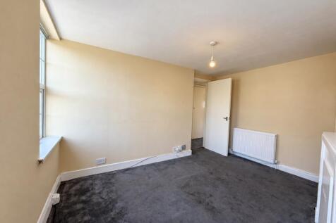 Cranley Parade, Beaconsfield Road, Mottingham, Bromley, London photo 4