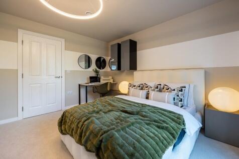 2nd Bedroom (2)