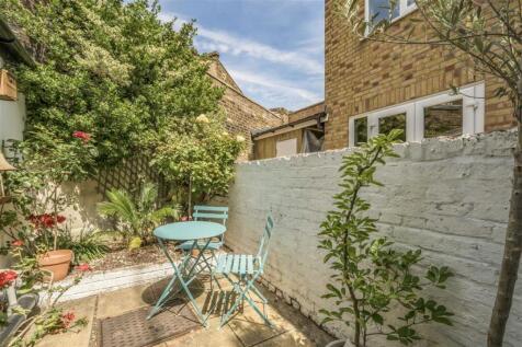 Property Image 8
