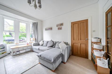 EweMove Harrogate Living Room