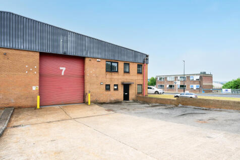010726_Unit_7_Fieldhouse_Way_006.jpg