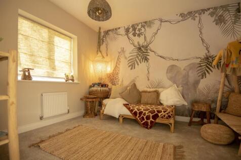 13 - The Evergreen Room 4.jpg