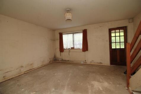 living room 1.JPG