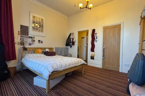 Bed 1 (2)