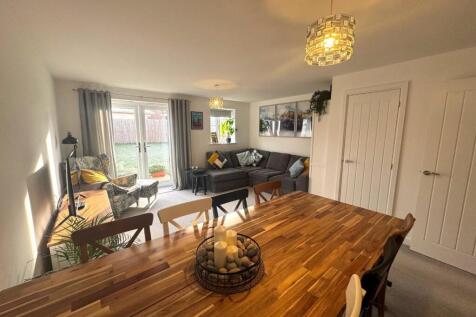 Living room.jpg