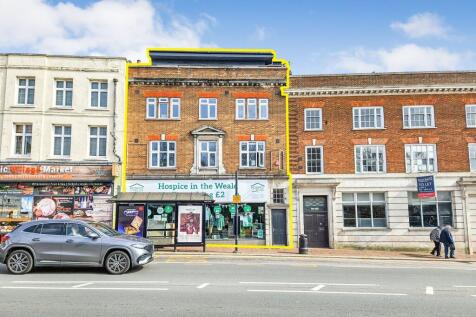111 High Street &amp; Flats 1-7 1 Lyons Crescent, Tonbridge, Kent, TN9 1DL