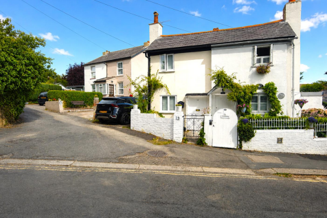13 Middle Hill