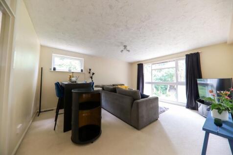 2026 - Living Room (E)