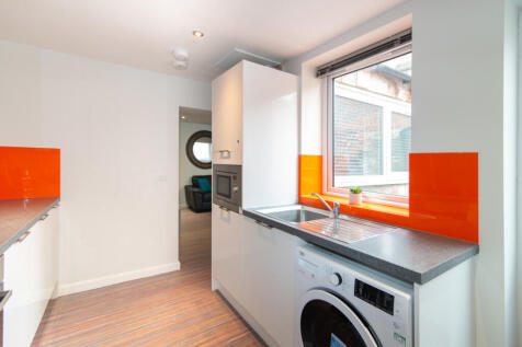 7 Queen Anne kitchen 3