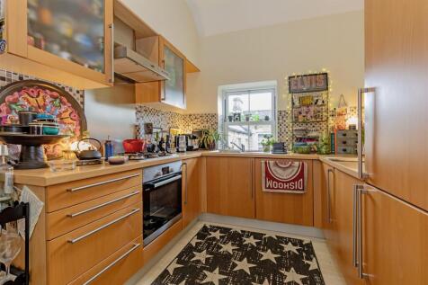 Kitchen-2.jpg