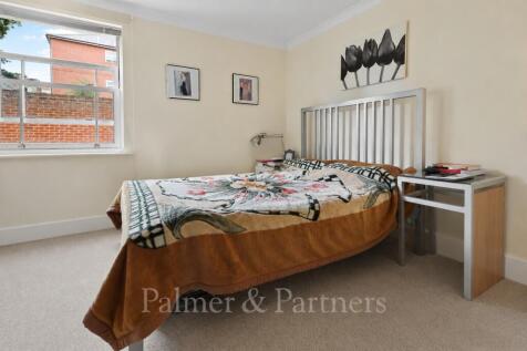 Inglis Road, Colchester, Essex, CO3 photo 5