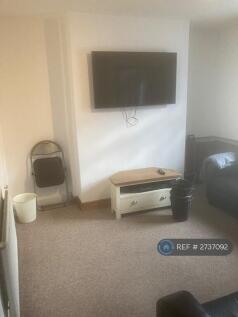 Livingroom With Wall Mounted Tv