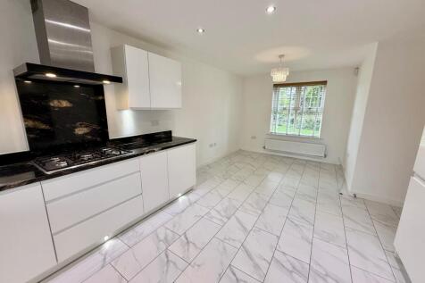 Grimshaw Close, Wilmslow photo 5
