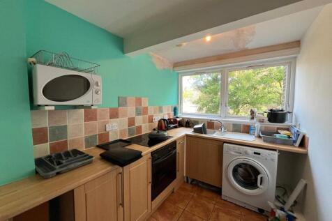 Lumley Close, Oxclose, Washington, Tyne and Wear, NE38 photo 4