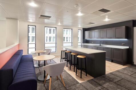 SUITES_DSC_1467_220714_BAR_54 HAGLEY RD_WEB.jpg