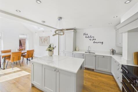 Living Kitchen