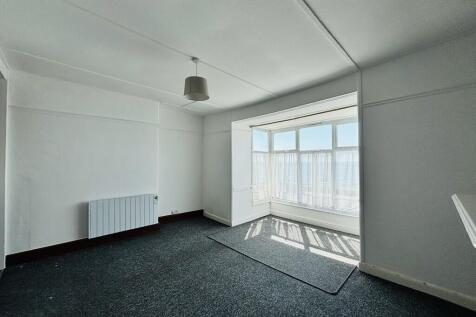 Marine Terrace, Penzance photo 3