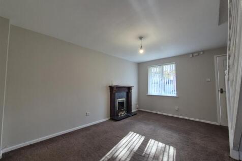 Ensall Drive, Wordsley photo 5