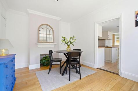 Long Hill Road, Ascot photo 4