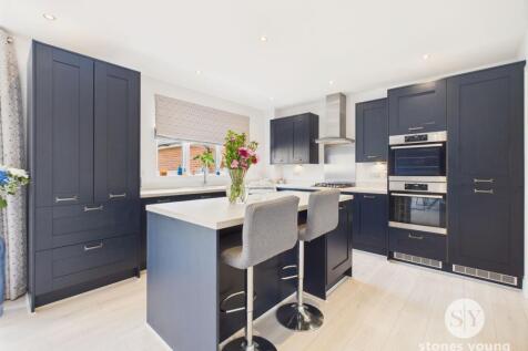 Open Plan Living Dining Kitchen