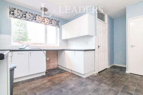 Chepstow Way, WS3 photo 3