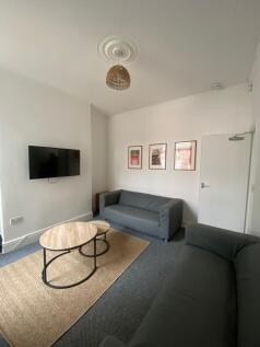 4 Bed - Lidderdale Road, Wavertree, L15 photo 3