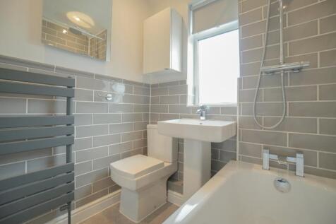 Dawlish Mount, East End Park, Leeds, LS9 photo 5